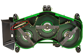 Mulch On Demand closed (latch standard on material collection system MCS equipped models only)