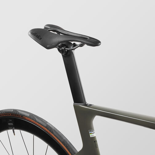 Aeroad CF SLX 7 AXS Aeroad CF SLX 7 AXS